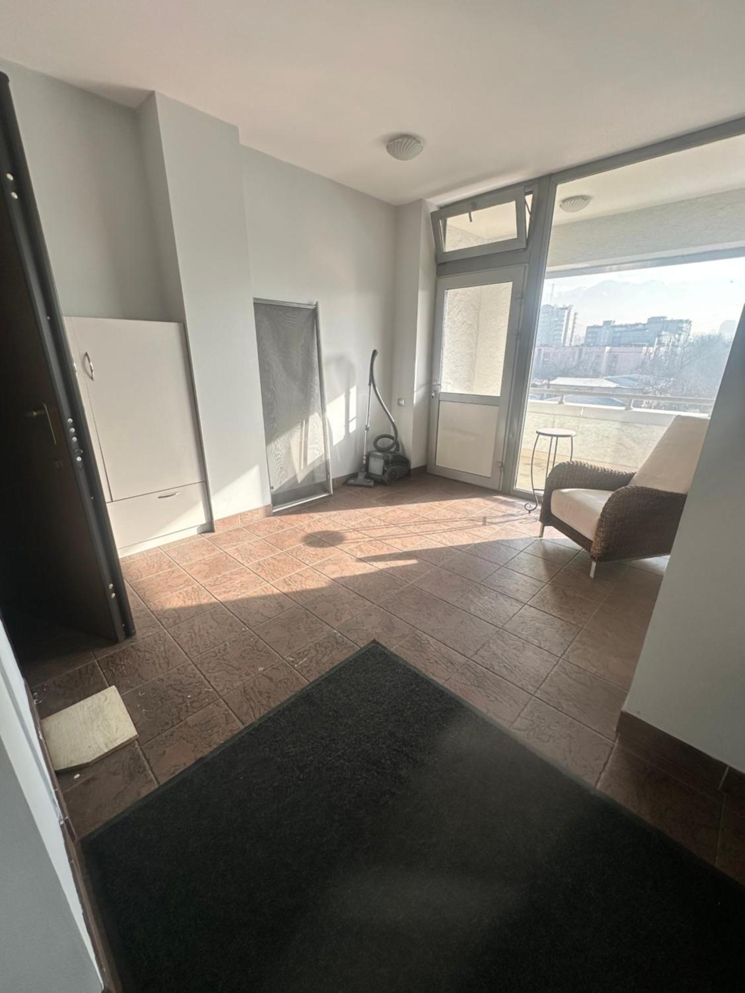 Whitefort Apartment Almaty Ngoại thất bức ảnh